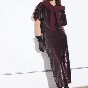 Sequin Logan Bordeaux Skirt